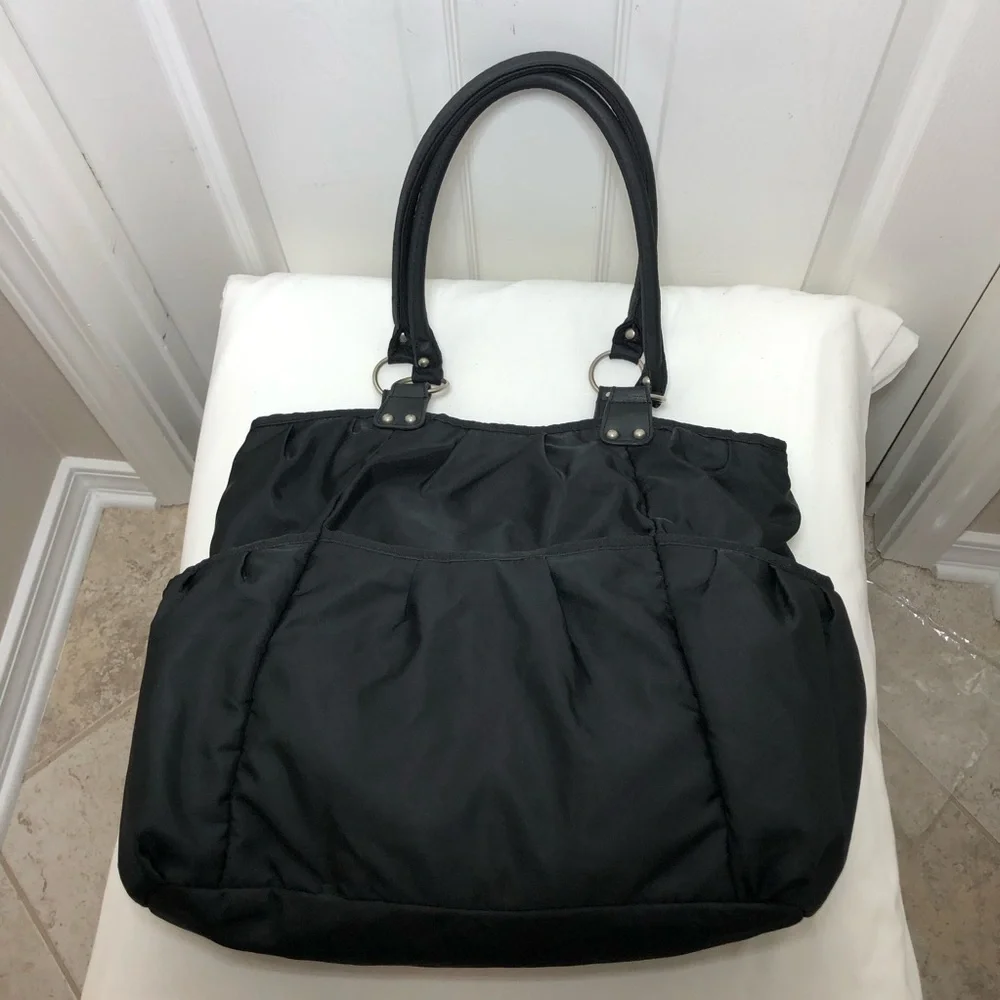 Carter's Nylon Black Multi Pocket Large Size Shoulder Diaper Bag & Changing Pad - Picture 8 of 16